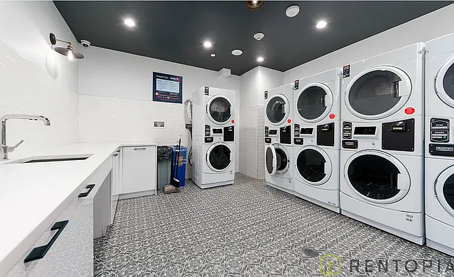 Rented by Rentopia | media 8