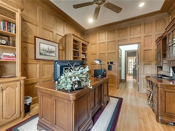5th image of 135 Winding Creek Way