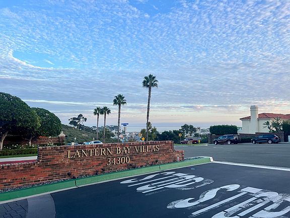 The Ocean is located a few hundred feet away.