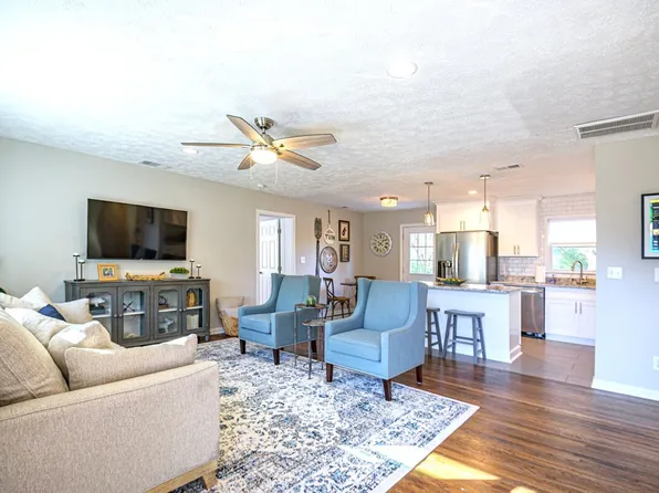 941 Pine Mnr #Id1234809p, Marietta, GA 30066