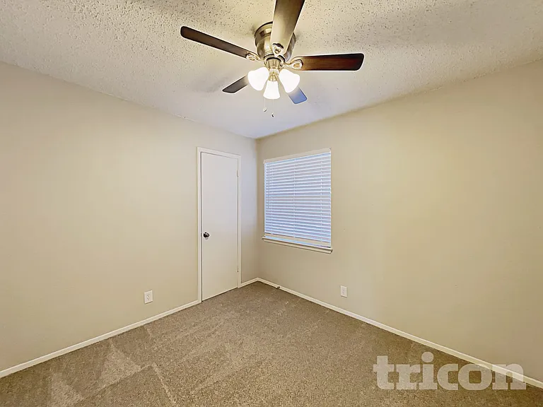 155 Bellvue Dr — Photo 11