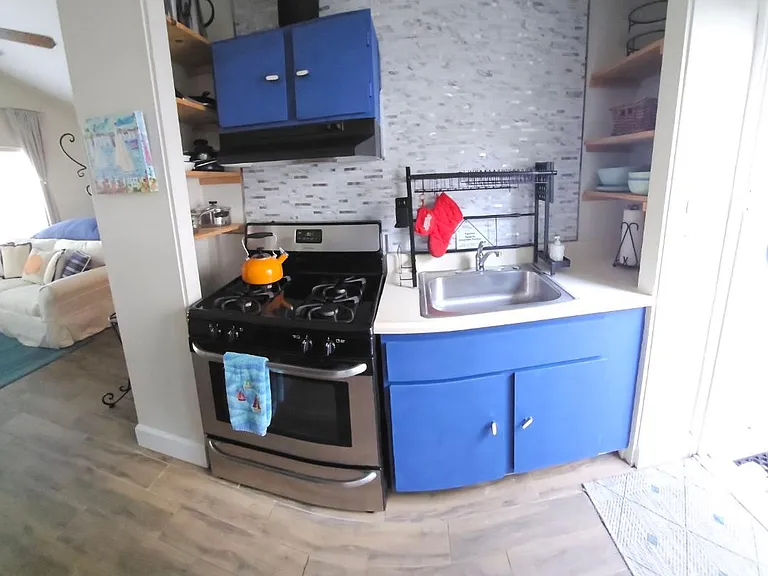 33901 Copper Lantern St #B — Photo 6