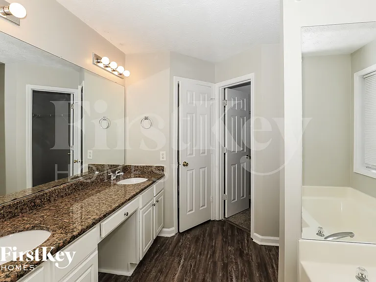 162 Olympic Dr — Photo 12