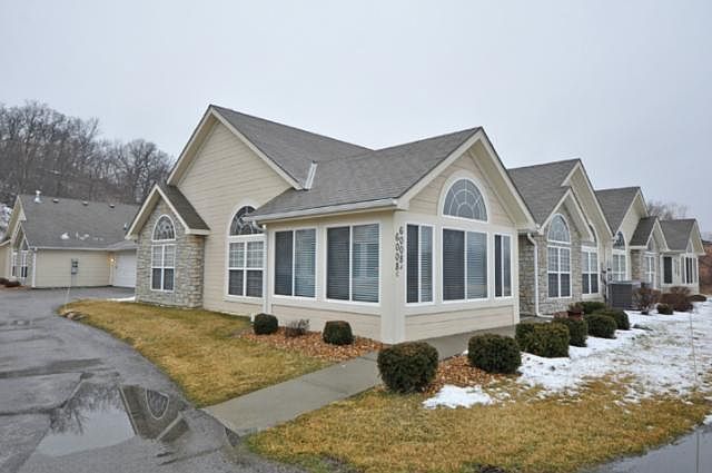 1st image of 6008 NE Kensington Ct #A