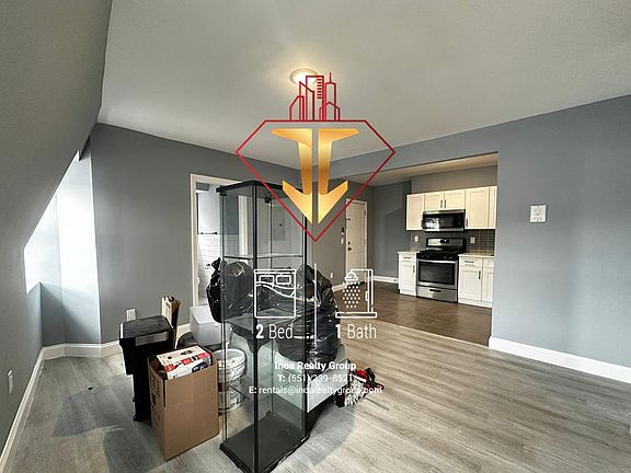 5th image of 131 Monticello Ave #3R