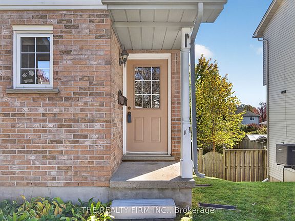 2nd image of 941 Thistledown Way