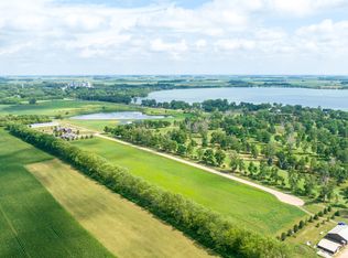 1014 315th St, Hendricks, MN 56136