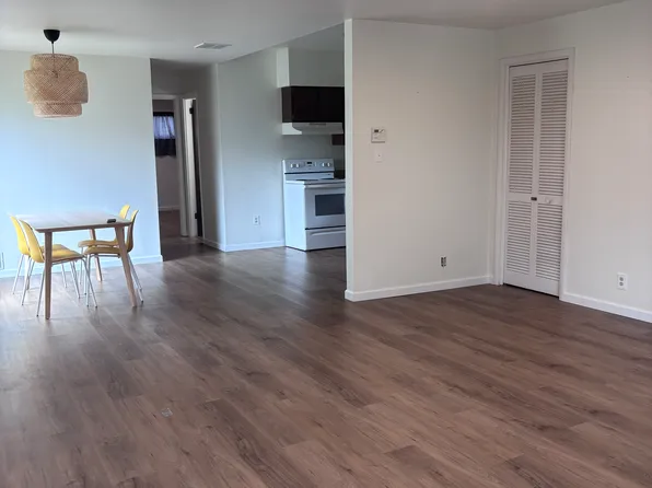 102 Rothesay Ave #1, Carnegie, PA 15106