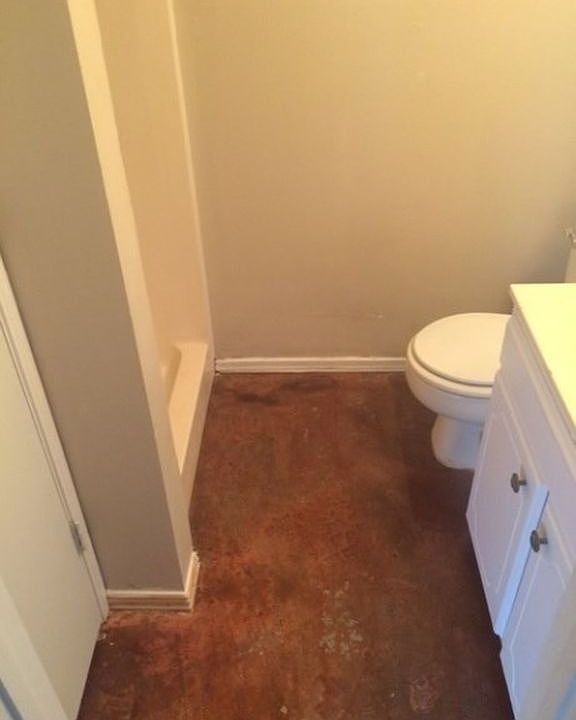 2nd image of 15122 Cr 195
