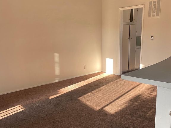 4th image of 1420 W 148th St #6