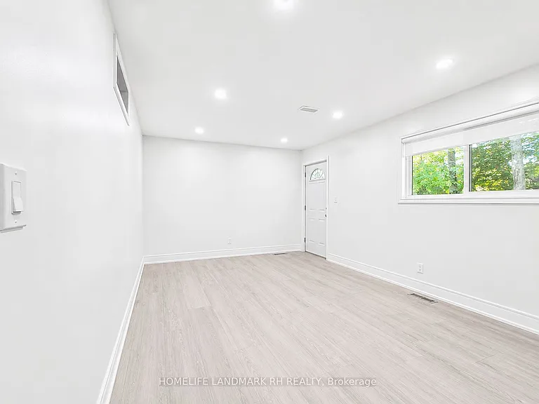 25066 Commodore Rd #101 — Photo 3