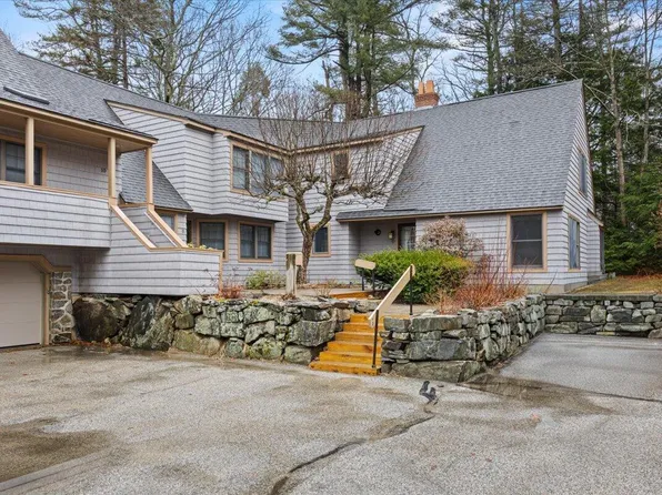 12 Winslow Place #12, Cape Elizabeth, ME 04107