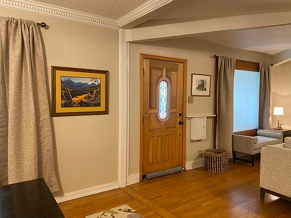 ENTRY SHOWING FRONT DOOR FROM INSIDE