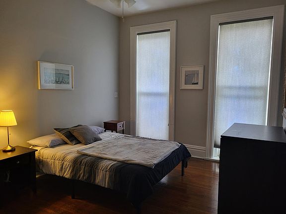 5th image of 615 Oak St Unit A