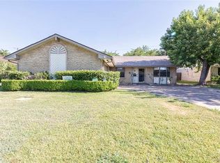 509 Kingston Dr, Grand Prairie, TX 75051