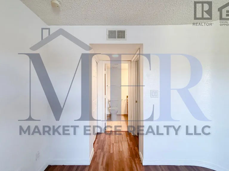 3601 W Tierra Buena Ln #240 — Photo 21