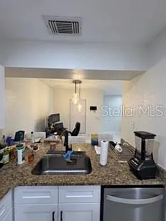 6122 Curry Ford Rd #241 — Photo 6