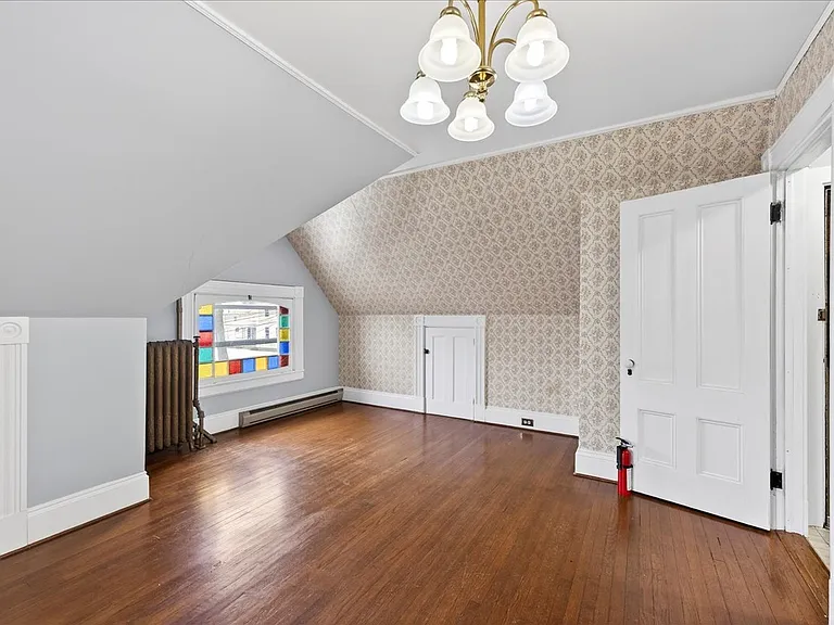 31 Franklin St #C — Photo 25