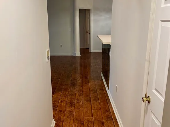 8322 Glenwillow Ln Unit 208, Indianapolis, IN 46278