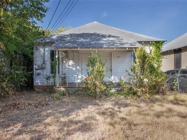 811 S 10th St, Waco, TX 76706