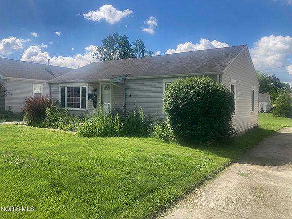 3rd image of 229 Lester Ave
