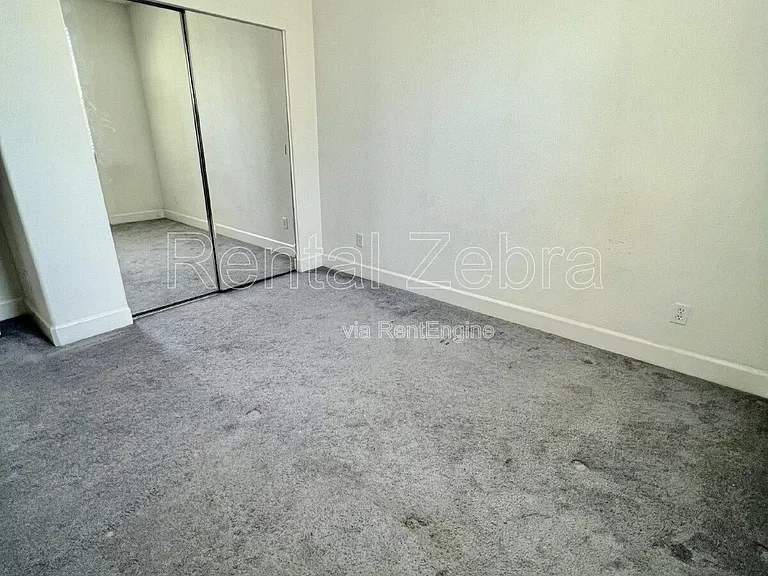 459 Jacobs Dr — Photo 5