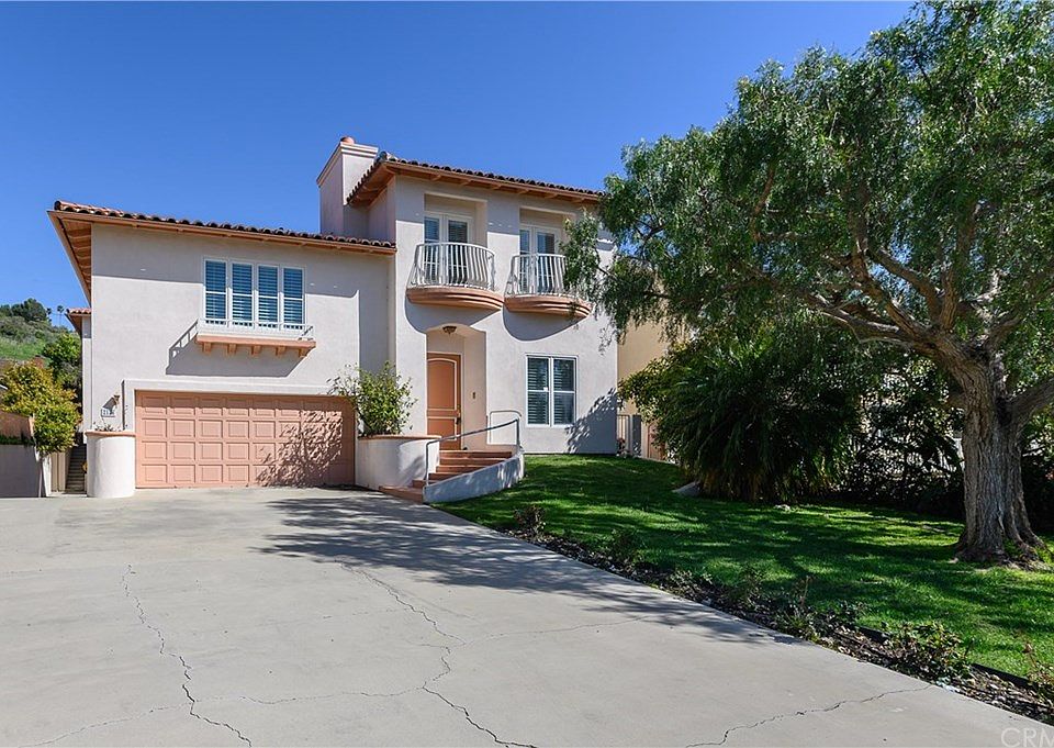1st image of 2124 Palos Verdes Dr W