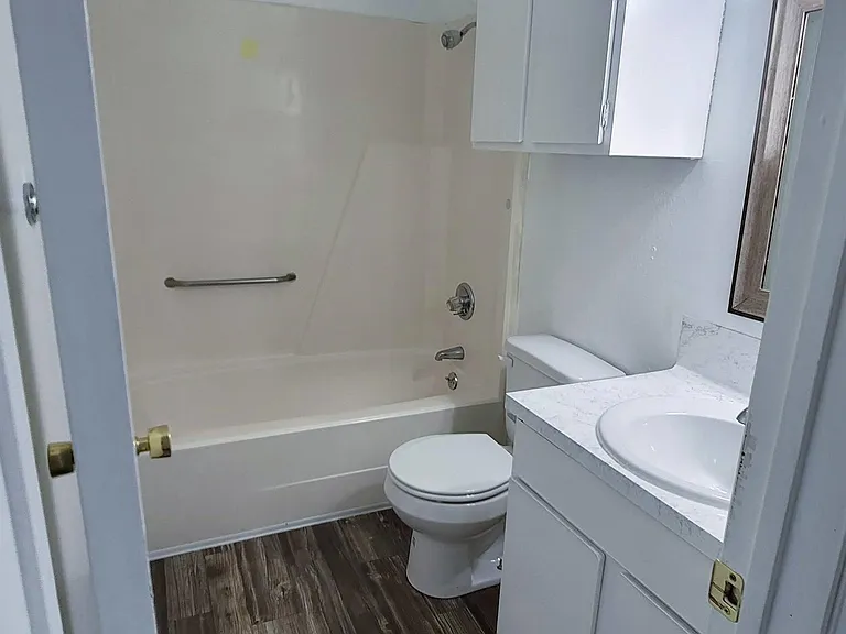 705 S Jackson St #11 — Photo 33