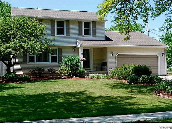 2nd image of 62 Driftwood Dr
