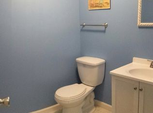 1023 Upland Dr, South Charleston, WV 25309