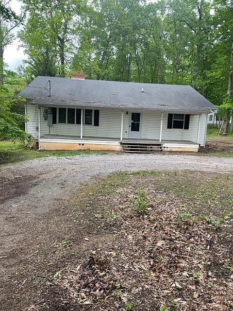 1st image of 518 NE McGhee Ave
