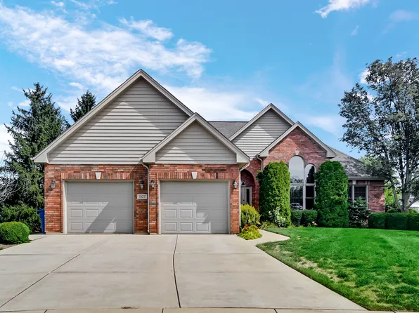 1527 Williams Ct, Crete, IL 60417