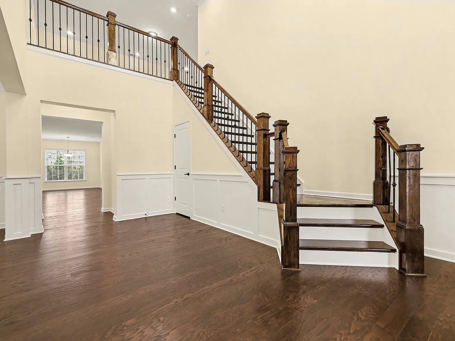 4 bed, 3294 sqft, $3,250 — Photo 4