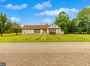 2330 Broadlane Rd, Williamstown, NJ 08094