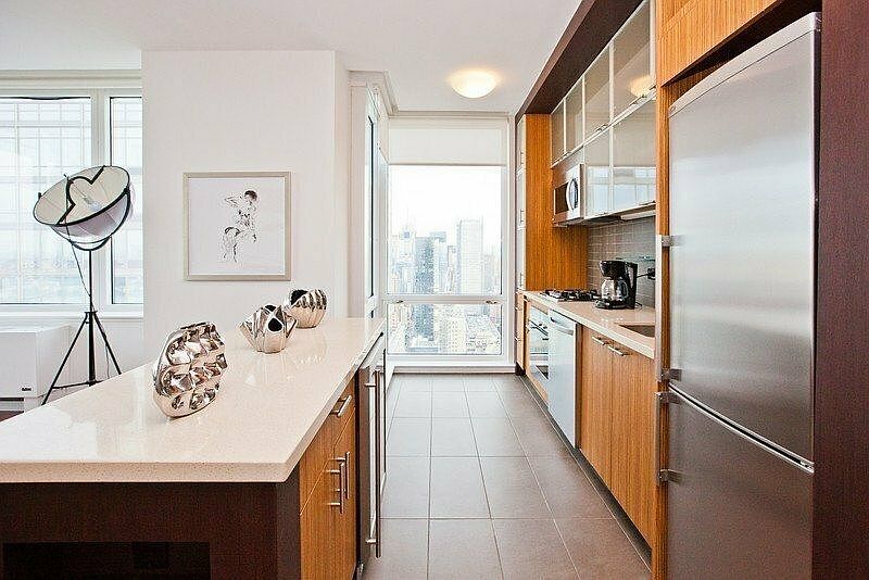 1st image of 610 W 42nd St #S56d