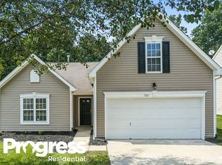 7107 Advocator Ln, Charlotte, NC 28216