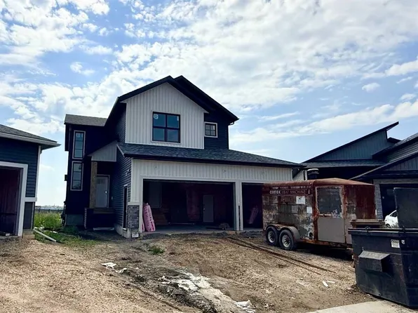 10501 N 133rd Ave, Grande Prairie, AB T8X 0W5