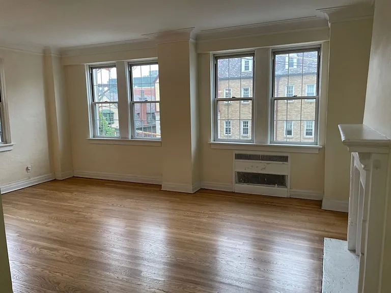 New King Edward Apartments — Photo 220
