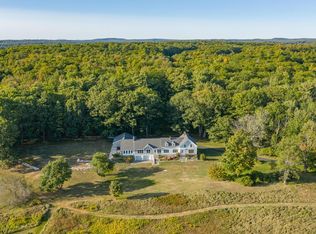 40 Lambert Rd, Freeport, ME 04032