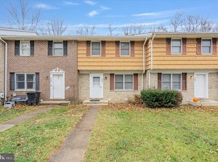 9222 Wood Creek Ct, Parkville, MD 21234
