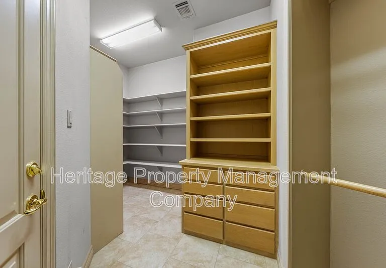 131 Westcourt Ln — Photo 27
