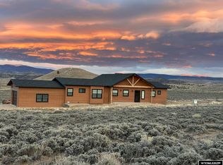 5 Plattoga Ct, Saratoga, WY 82331