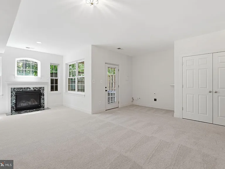 8727 Chorley Way — Photo 17