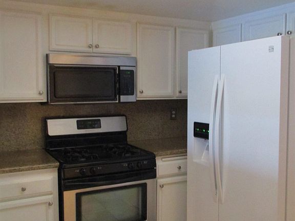 3rd image of 4755 Templeton St APT 2111