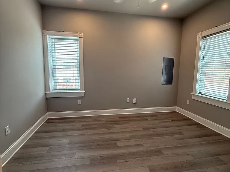1322 W Main St #B — Photo 3