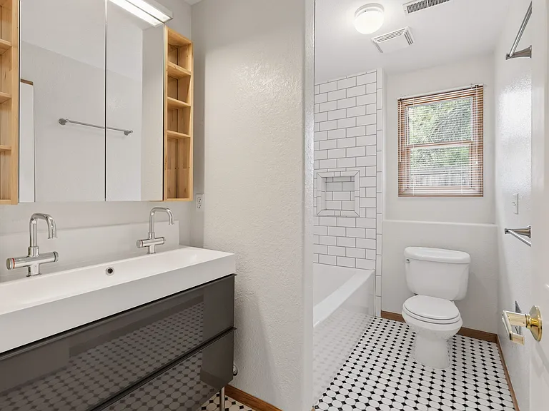 1515 Brandt Ct — Photo 32