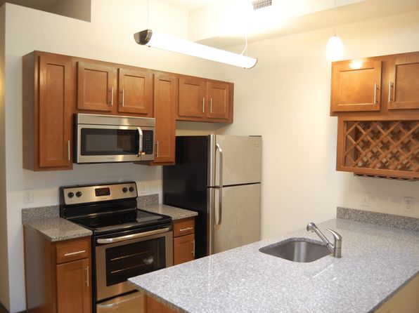 121 W Washington St #130
