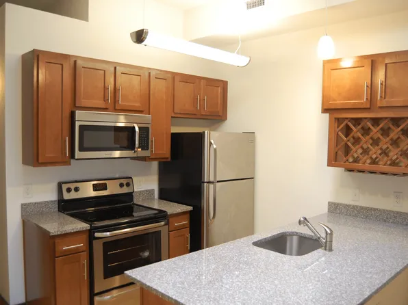 Washington Square, 121 W Washington St, Suffolk, VA 23434