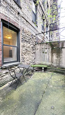 Rented by Compass | media 13