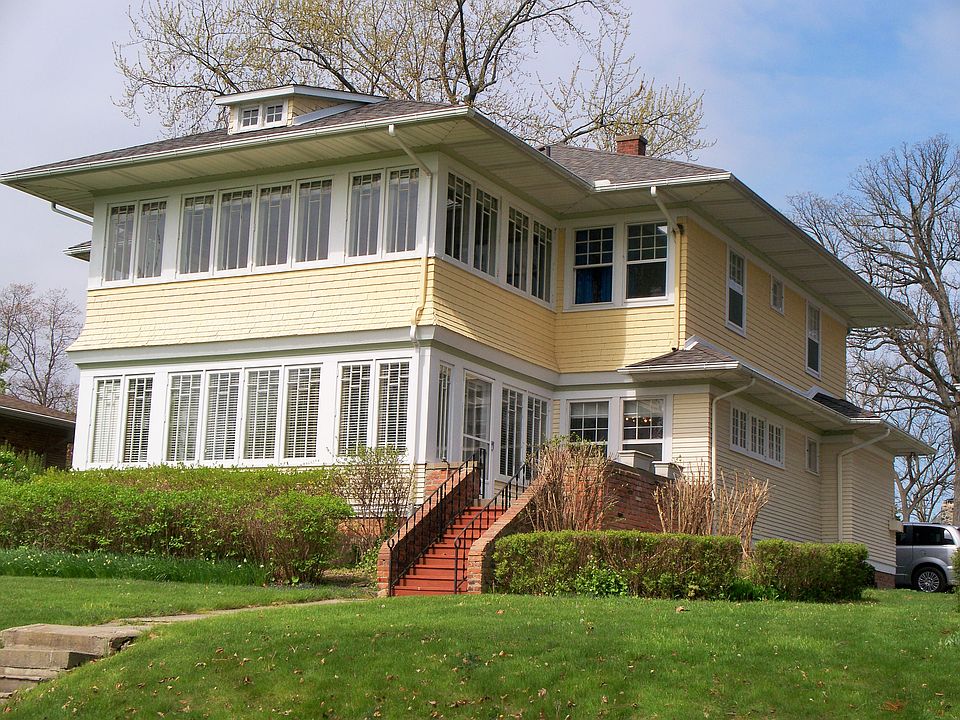 924 N Riverside Ave, Saint Clair, MI 48079 Zillow